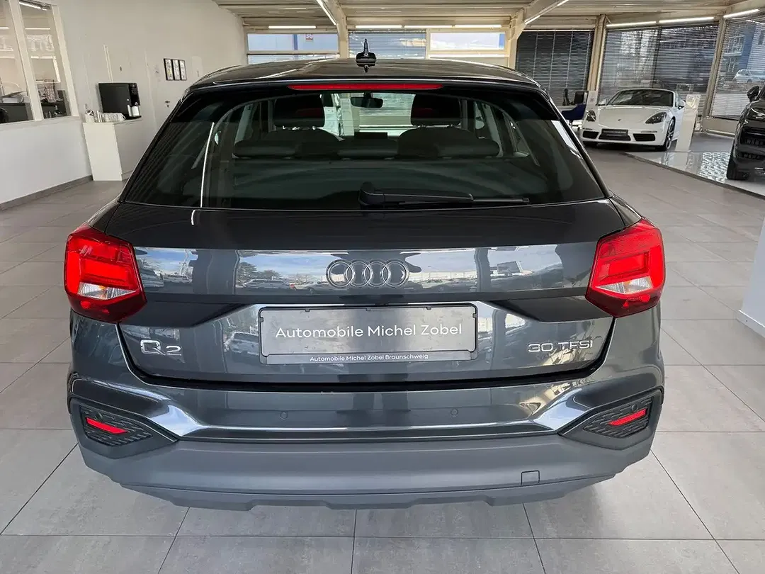 Audi Q2 - Thumbnail 8