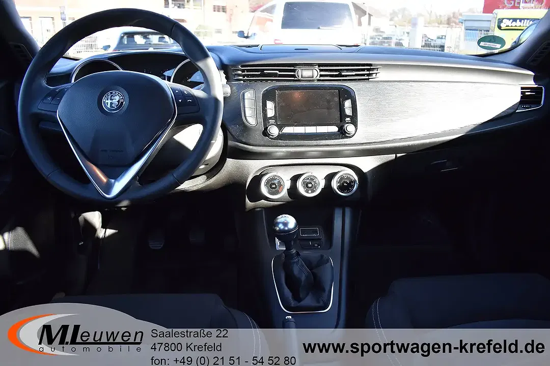 Alfa Romeo Giulietta - Thumbnail 11