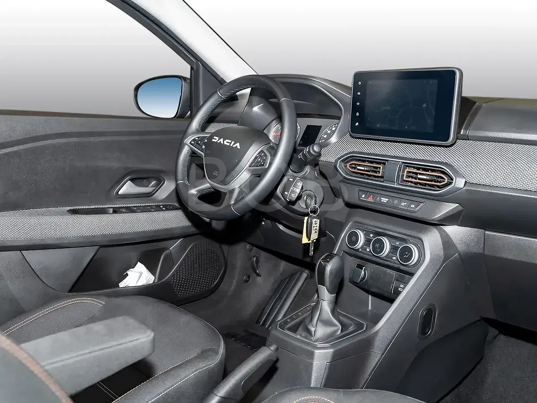 Dacia Sandero - Thumbnail 6