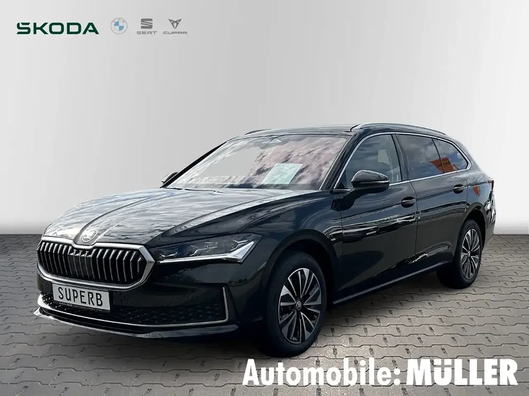 Skoda Superb - Thumbnail 1