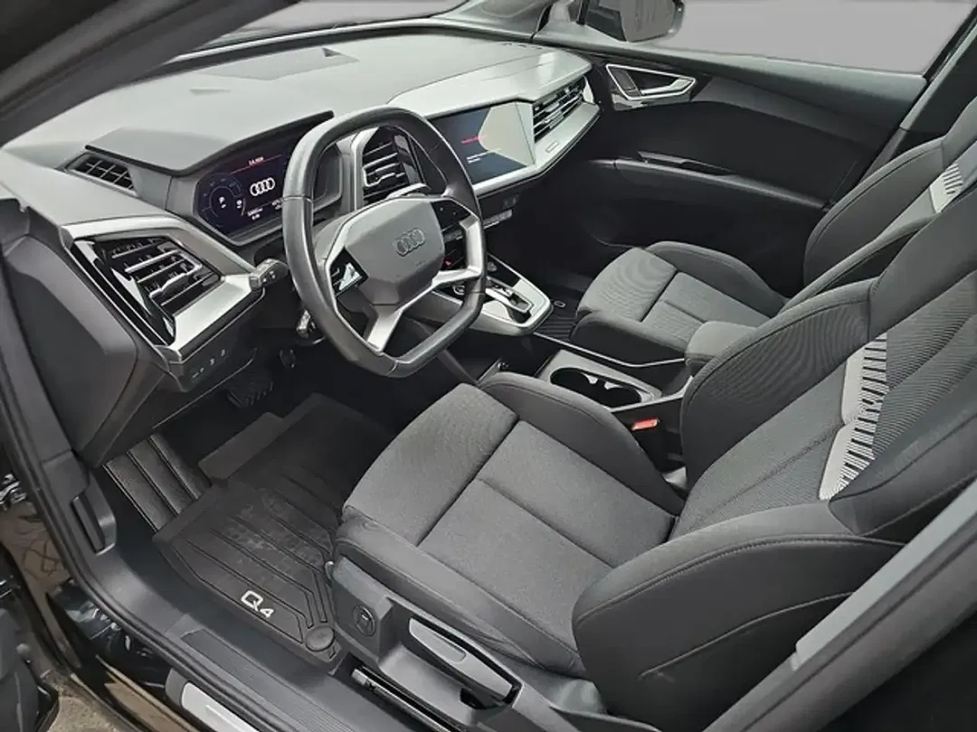 Audi Q4 e-tron - Thumbnail 10