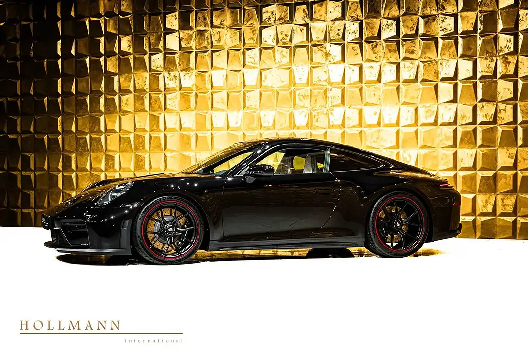 Porsche 911 - Thumbnail 4