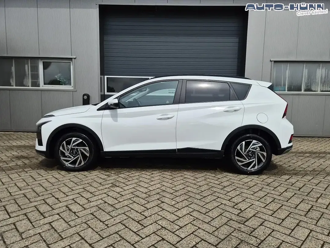 Hyundai BAYON - Thumbnail 8