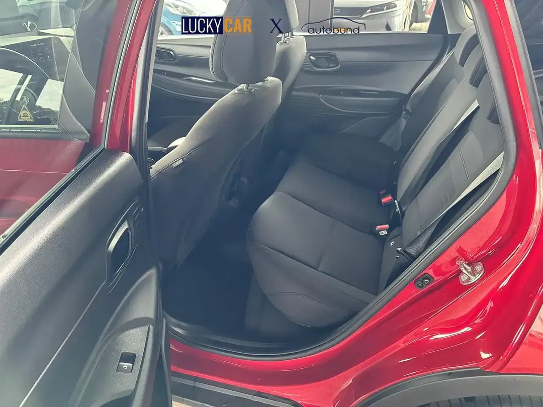 Hyundai BAYON - Thumbnail 6