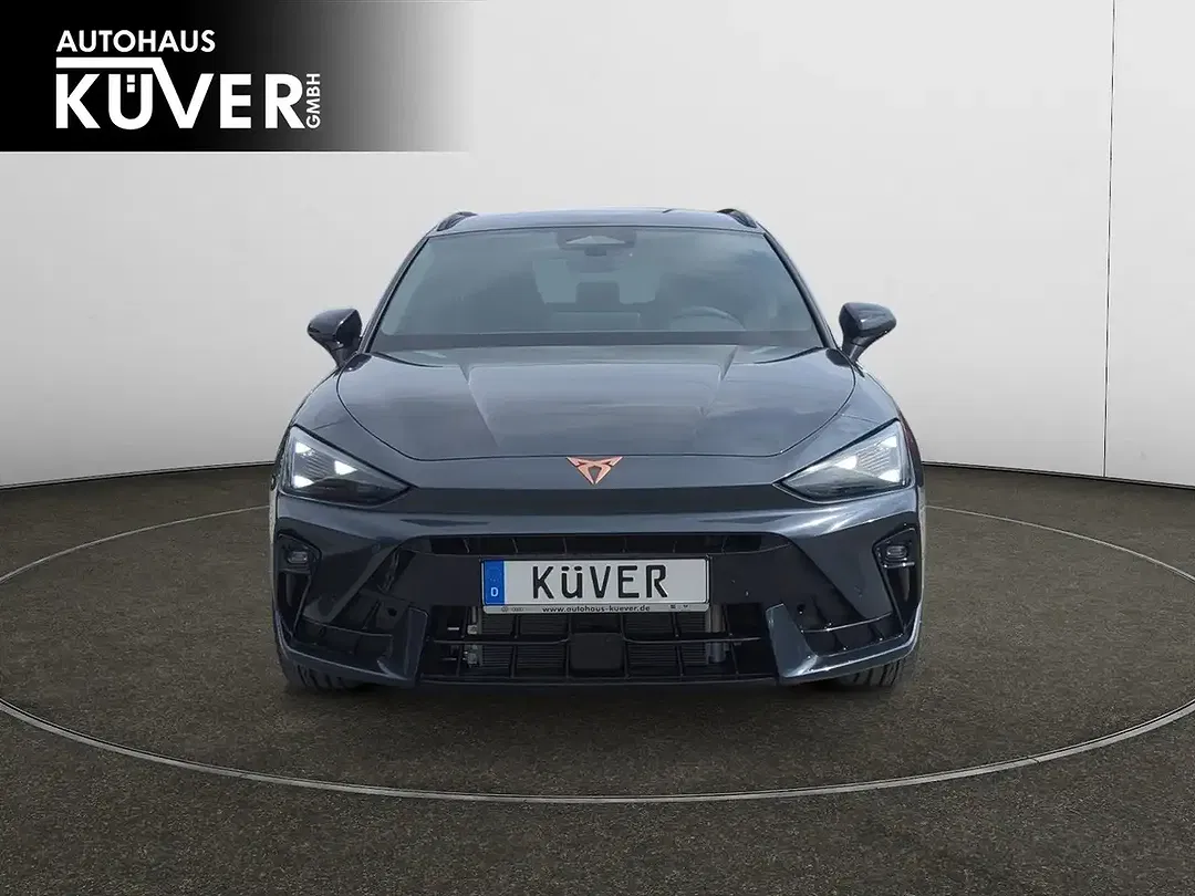 CUPRA Leon - Thumbnail 2