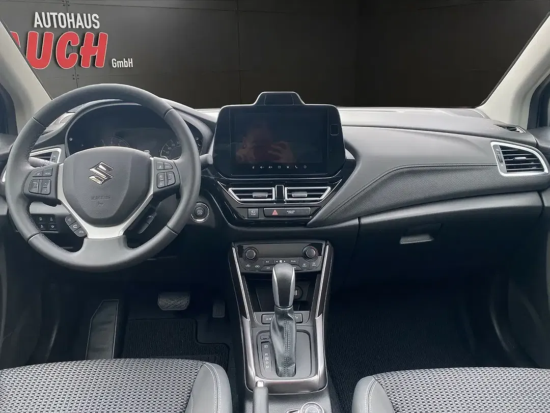Suzuki S-Cross - Thumbnail 10