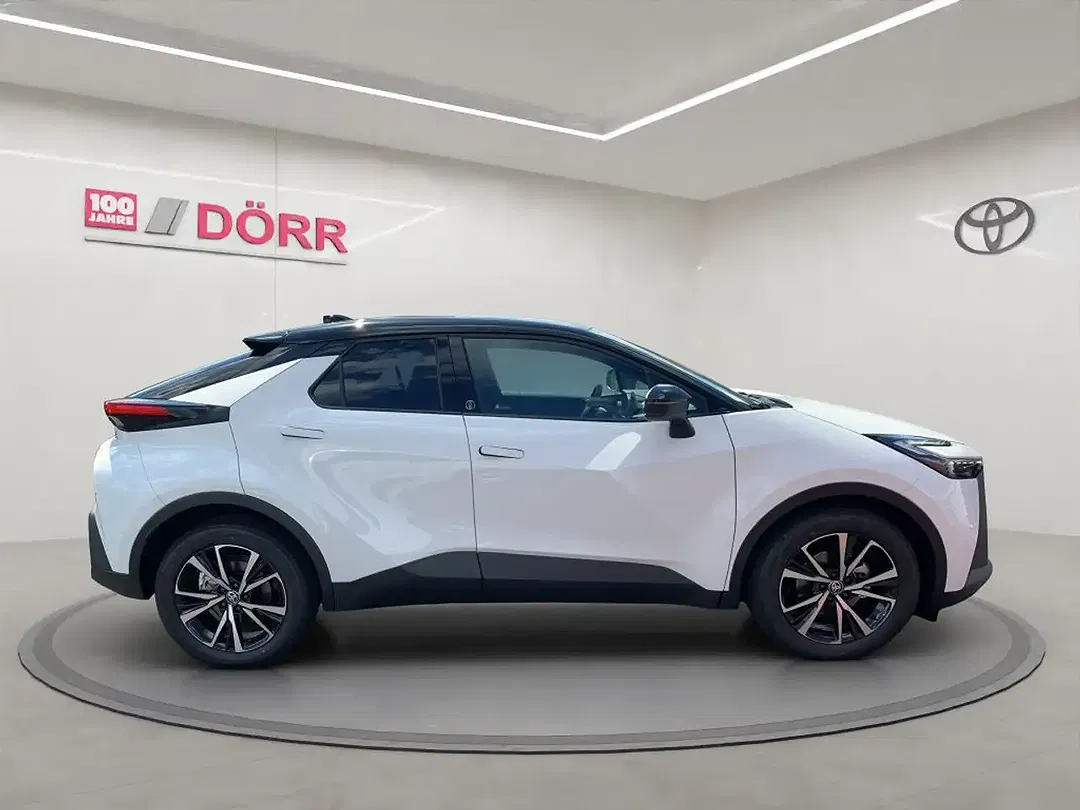 Toyota C-HR - Thumbnail 6