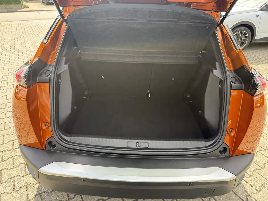 Peugeot 2008 - Thumbnail 10
