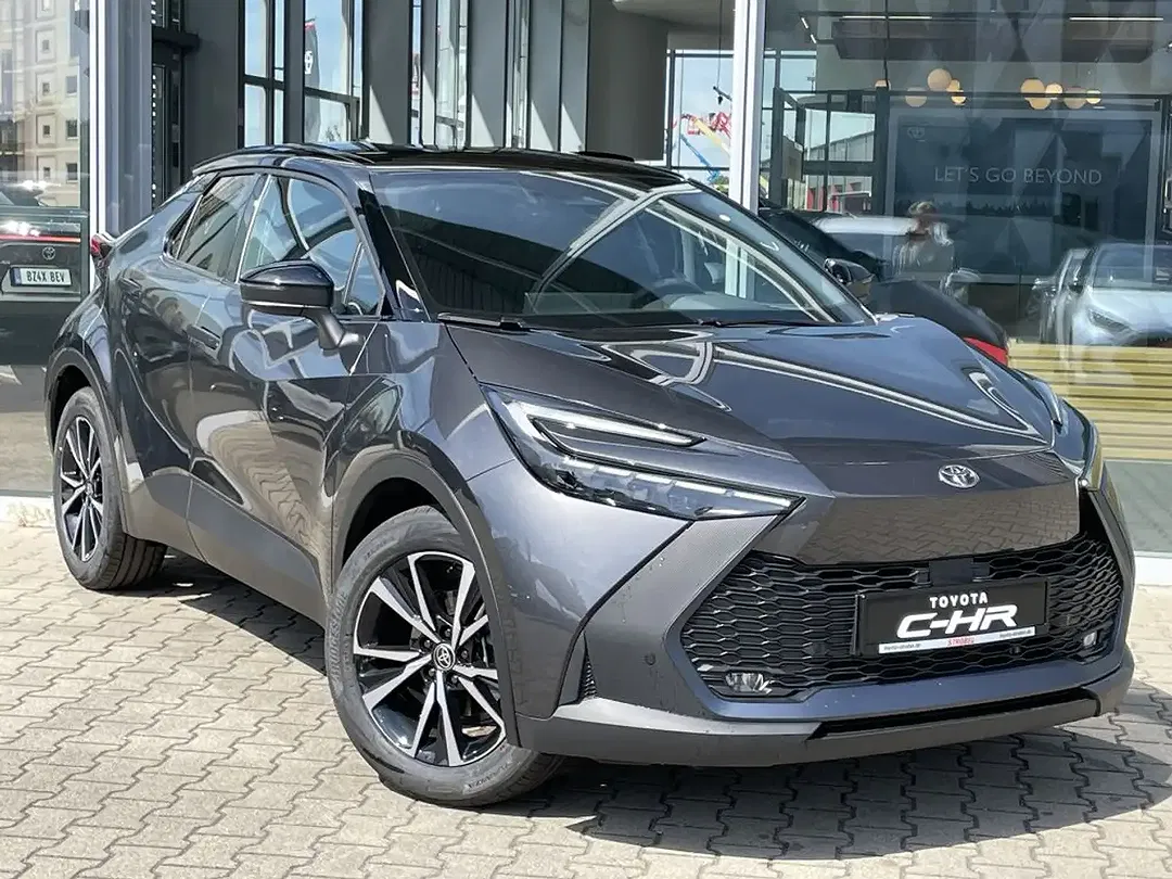 Toyota C-HR - Thumbnail 2