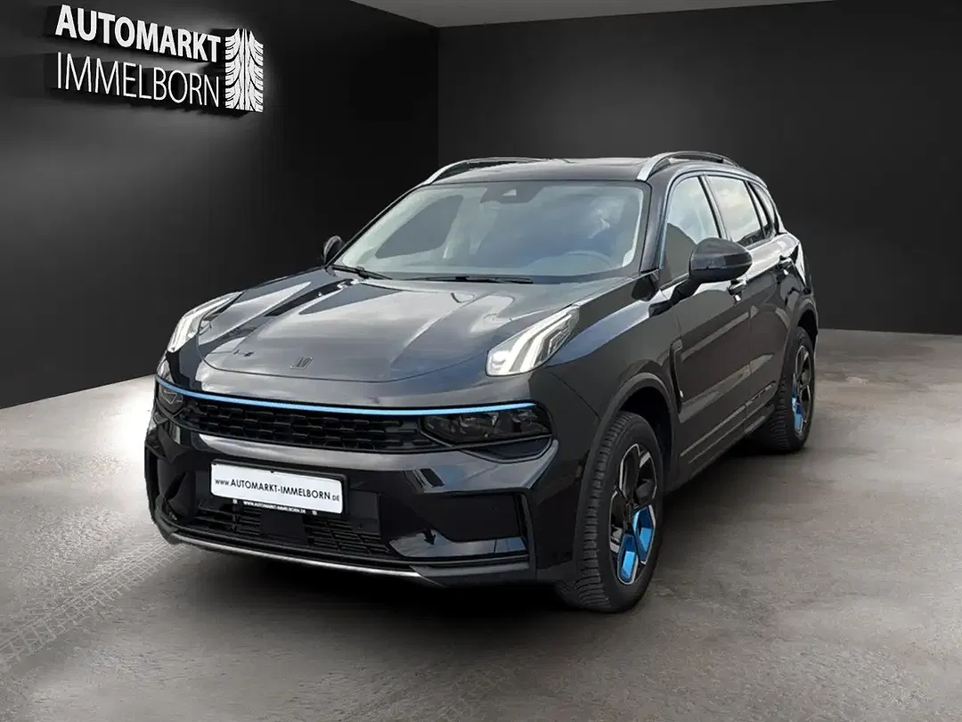 Lynk & Co 01 - Thumbnail 3