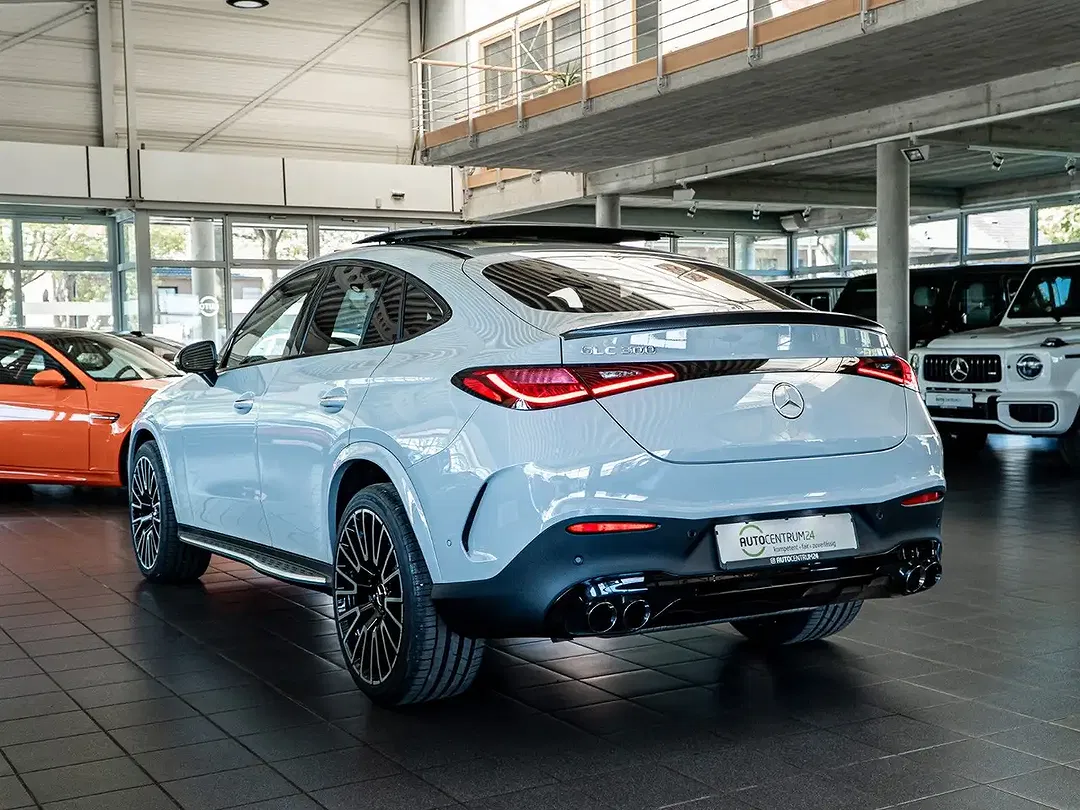 Mercedes-Benz GLC 300 - Thumbnail 8