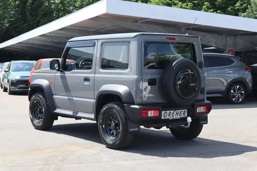 Suzuki Jimny - Thumbnail 4