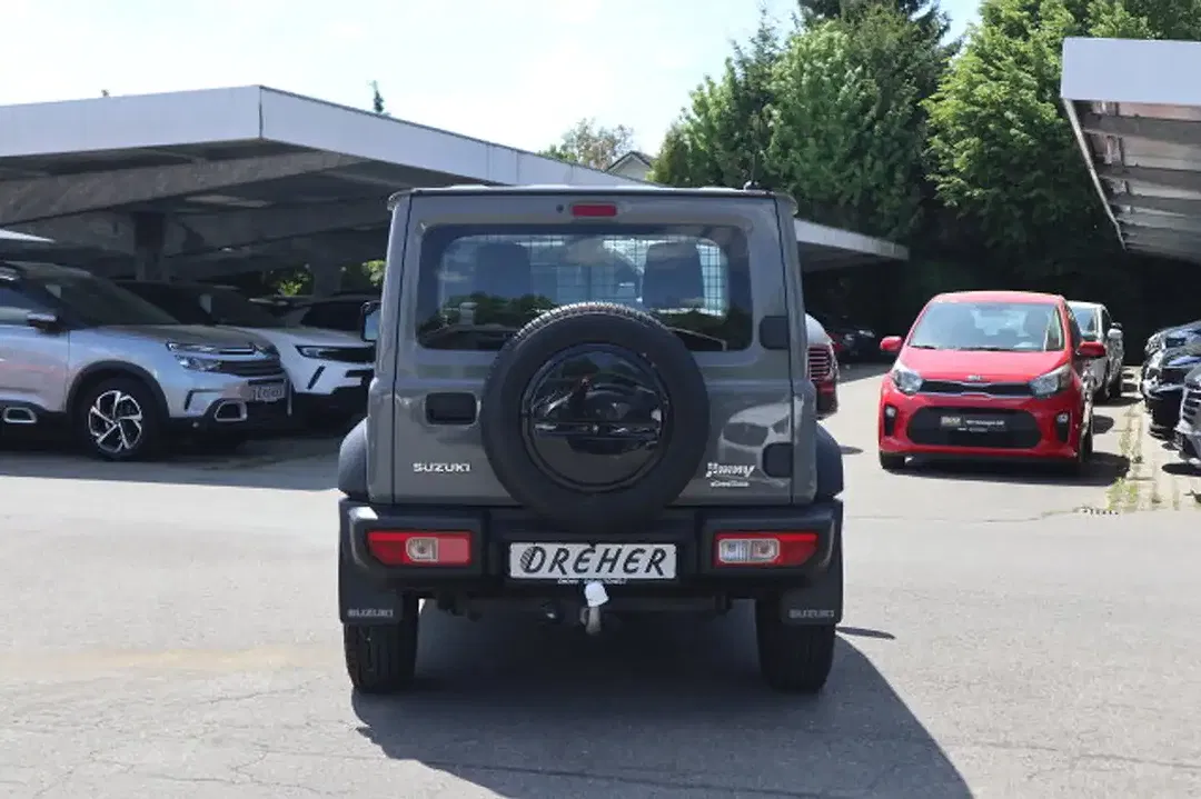 Suzuki Jimny - Thumbnail 5