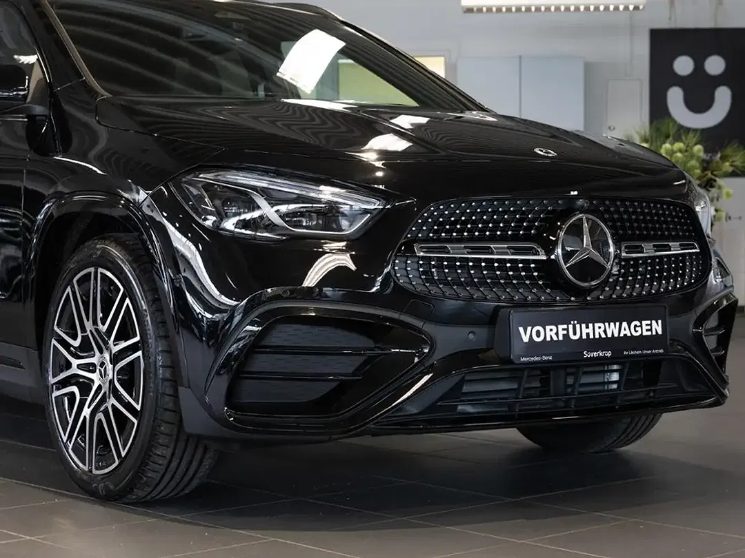 Mercedes-Benz GLA 200 - Thumbnail 6