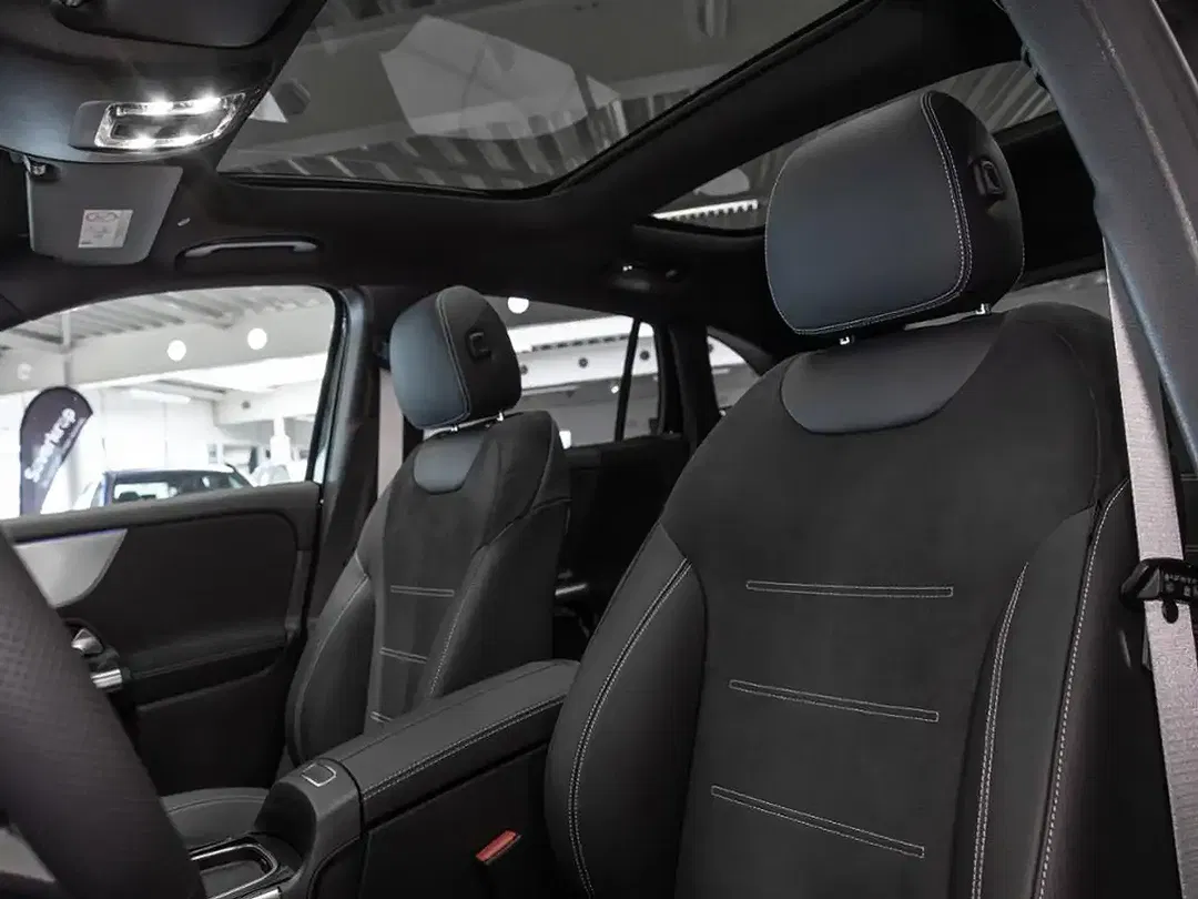 Mercedes-Benz GLA 200 - Thumbnail 9