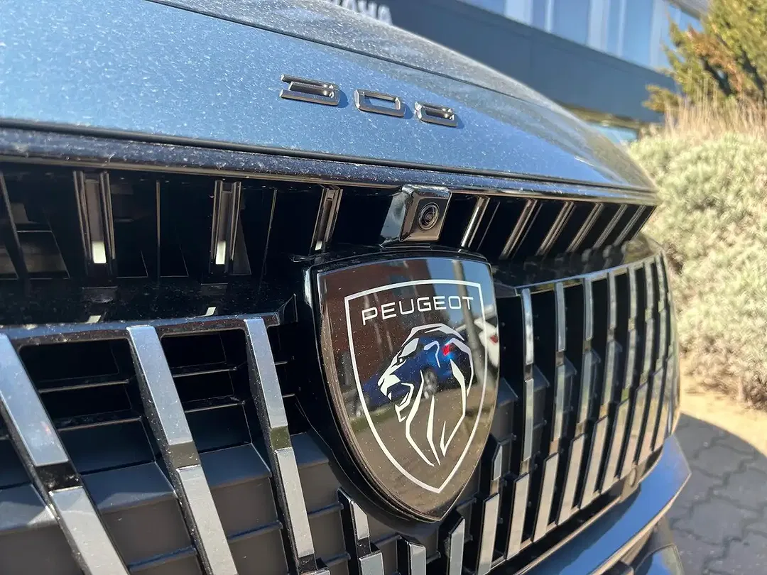 Peugeot 308 - Thumbnail 7