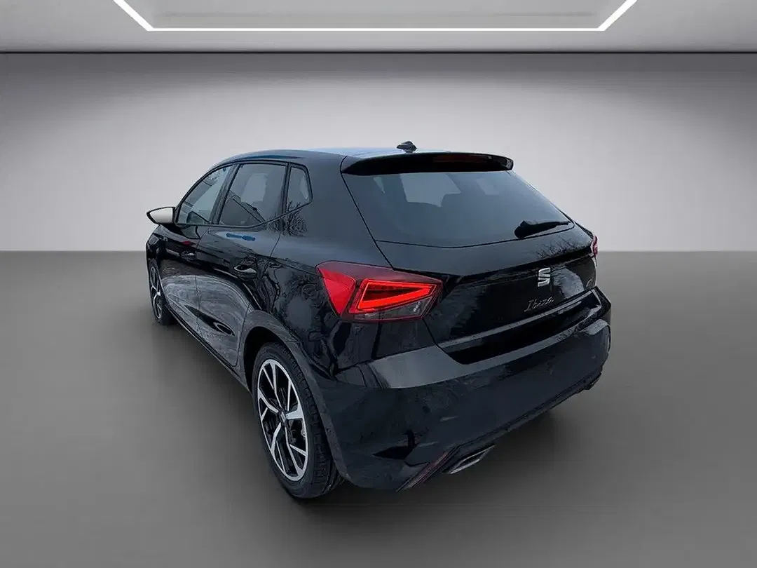SEAT Ibiza - Thumbnail 3