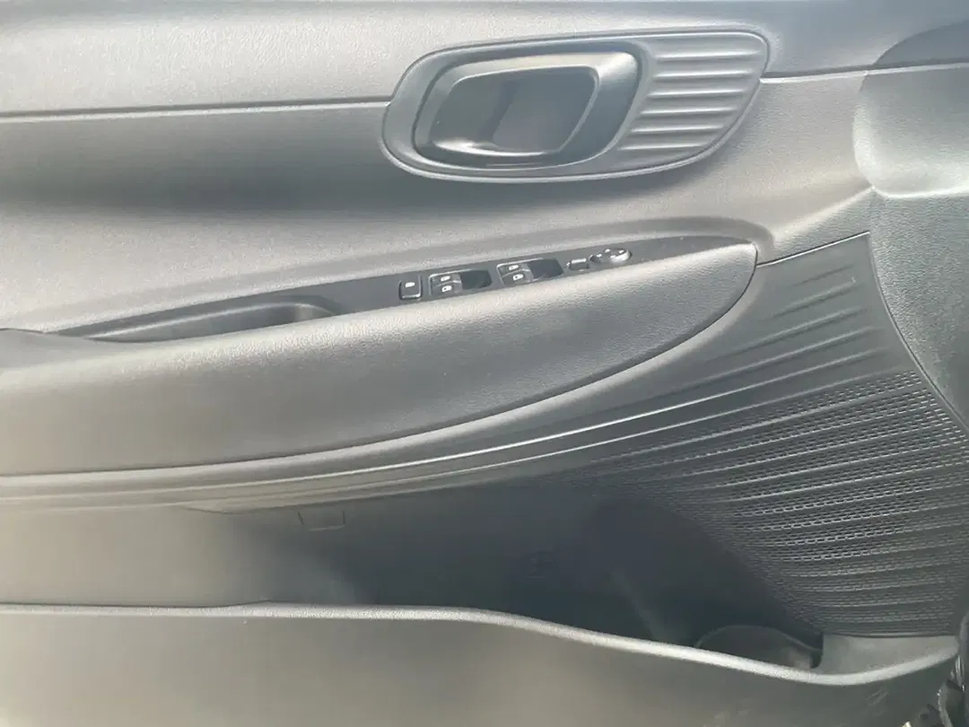 Hyundai BAYON - Thumbnail 14