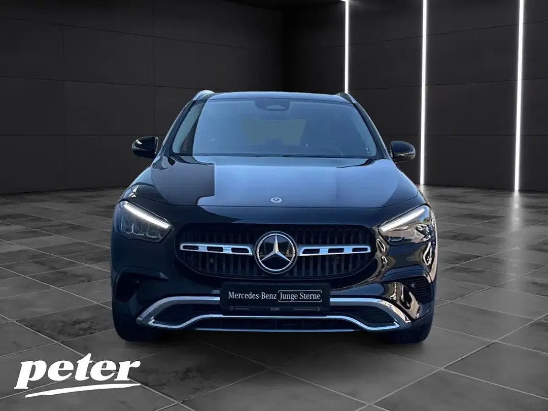 Mercedes-Benz GLA 200 Progressive - foto 2
