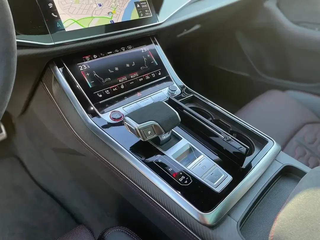Audi RS Q8 - Thumbnail 13