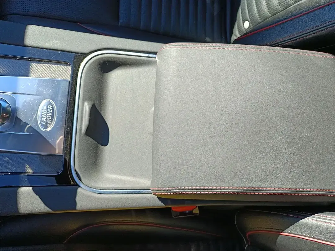 Land Rover Discovery - Thumbnail 14