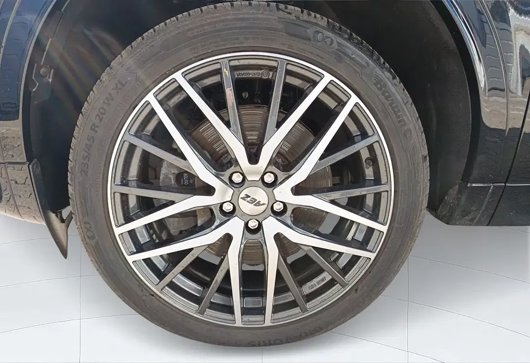Land Rover Discovery - Thumbnail 5