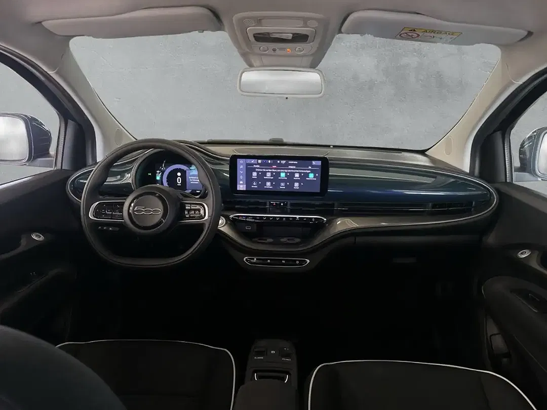 Fiat 500e - Thumbnail 10