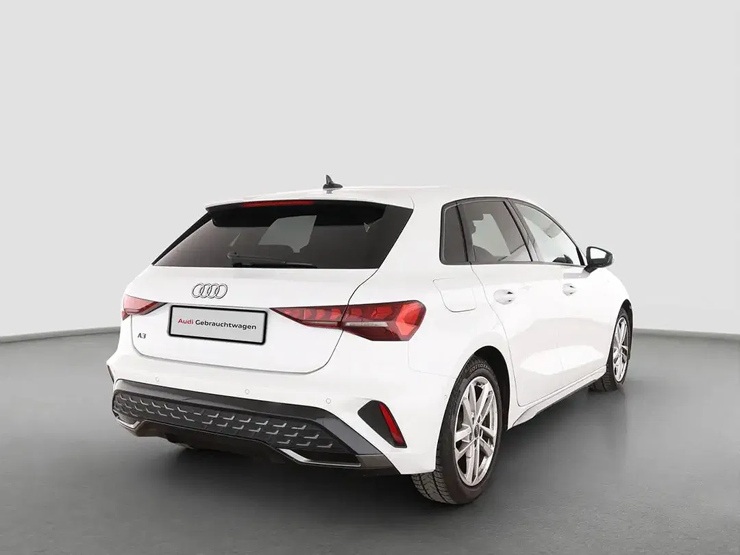 Audi A3 - Thumbnail 2
