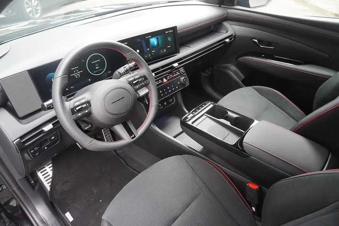 Hyundai TUCSON - Thumbnail 9