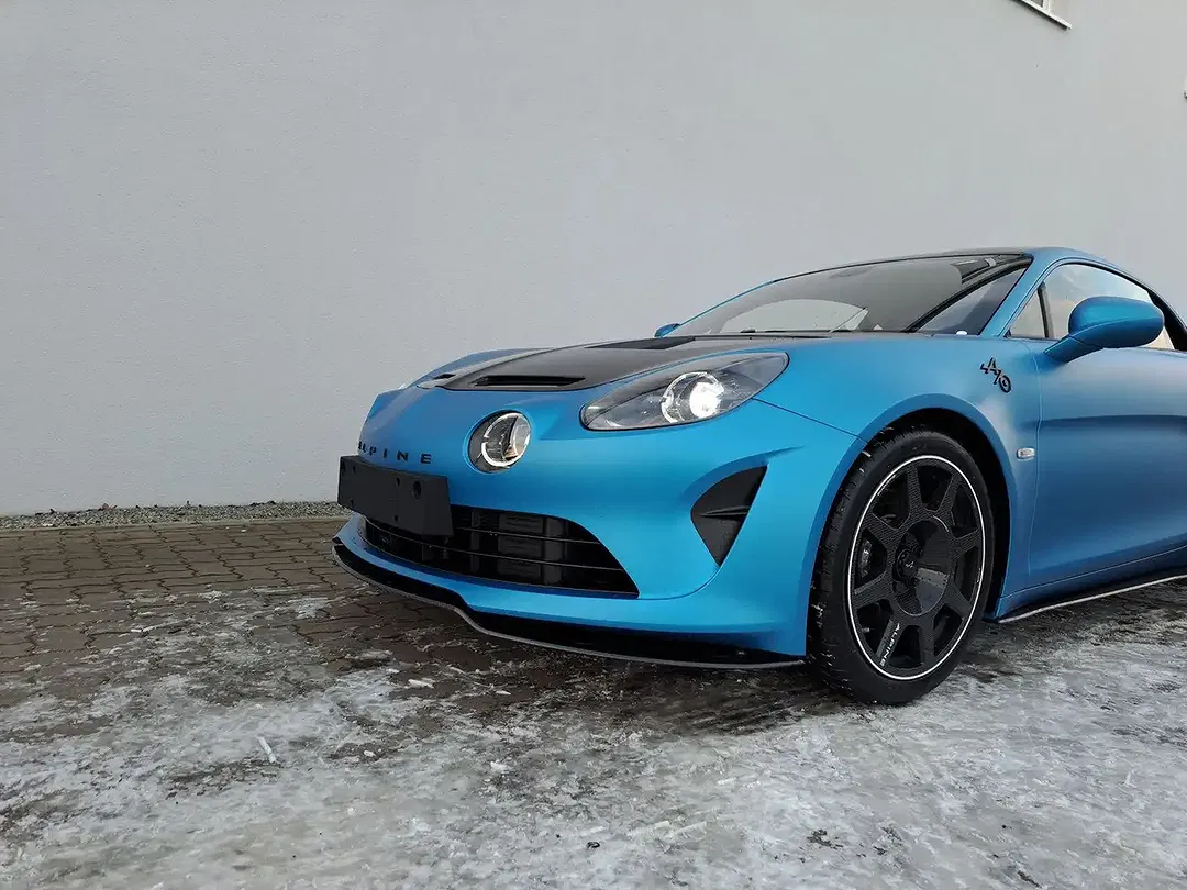 Alpine A110 - Thumbnail 6