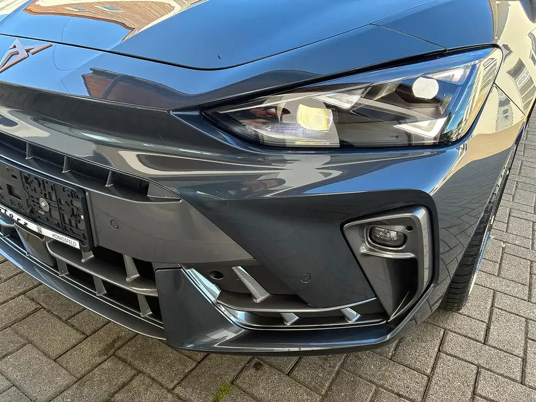 CUPRA Leon - Thumbnail 5