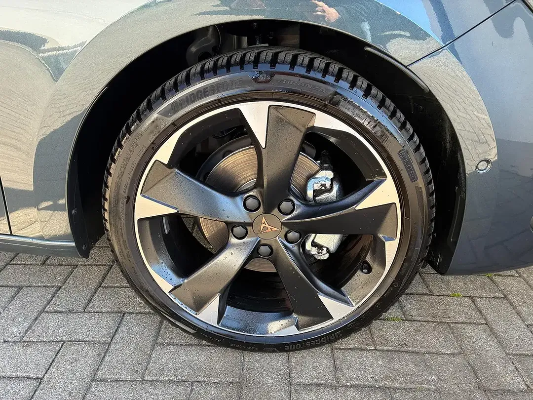 CUPRA Leon - Thumbnail 7
