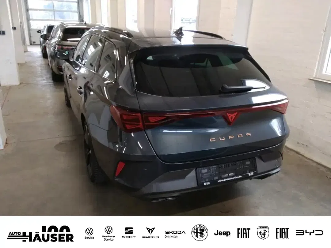 CUPRA Leon - Thumbnail 4