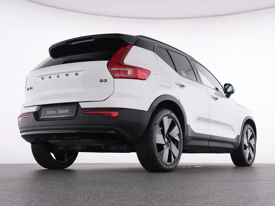 Volvo XC40 - Thumbnail 7