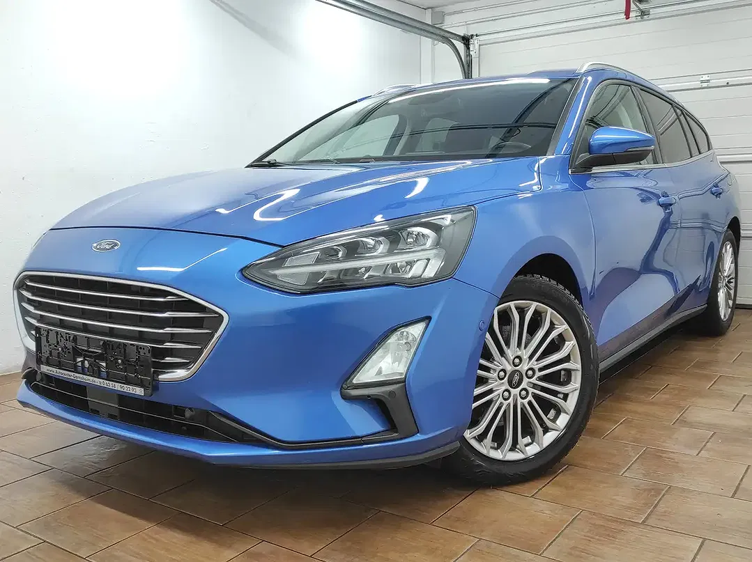 Ford Focus 1.0 AUT Titanium - foto 1