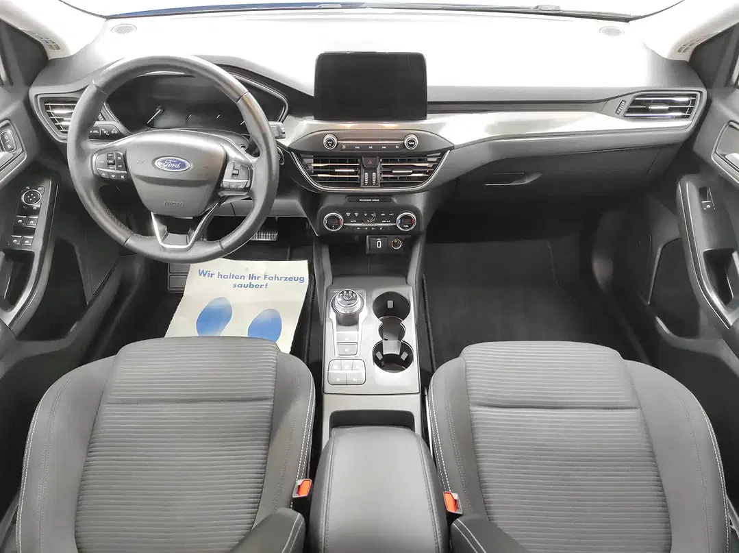 Ford Focus - Thumbnail 12