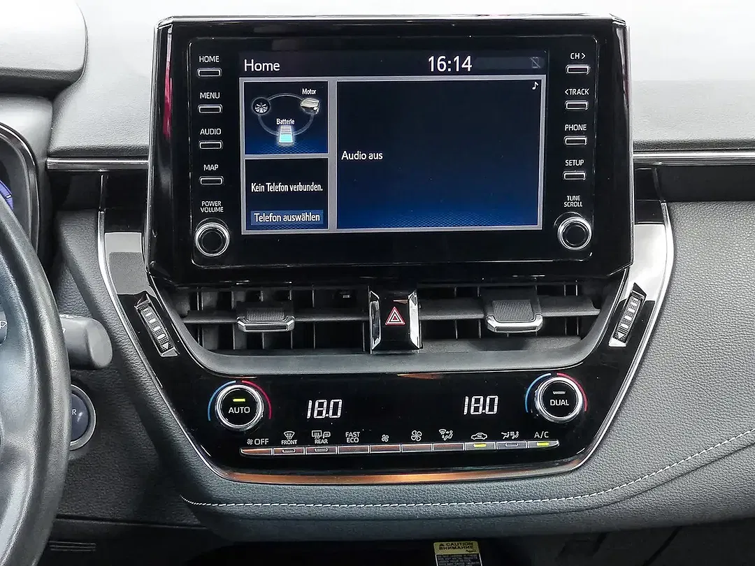 Toyota Corolla - Thumbnail 8