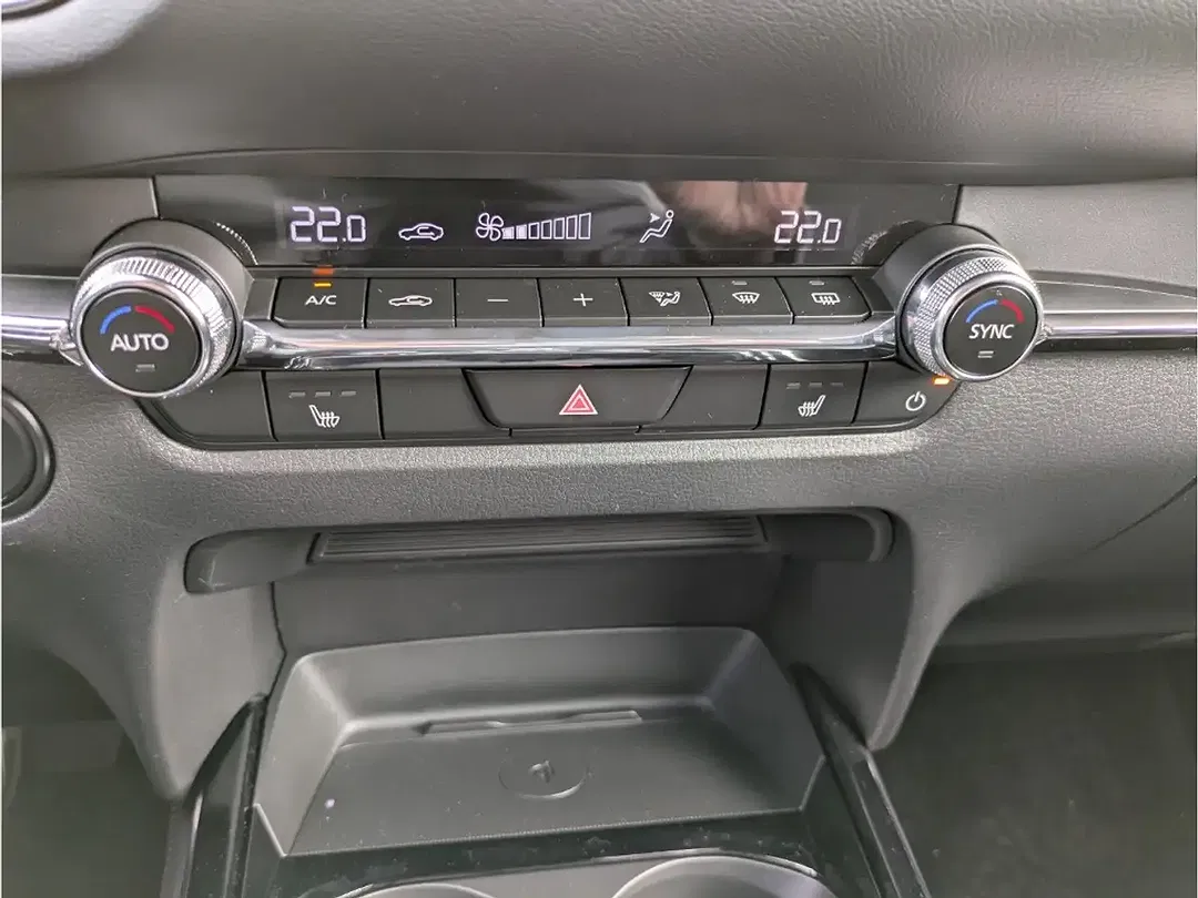Mazda CX-30 - Thumbnail 10