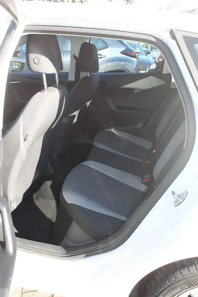 SEAT Ibiza - Thumbnail 6