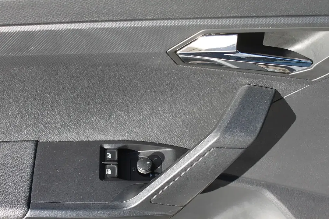 SEAT Ibiza - Thumbnail 8