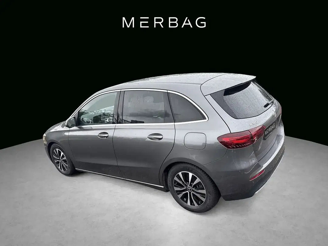 Mercedes-Benz B 180 - Thumbnail 5
