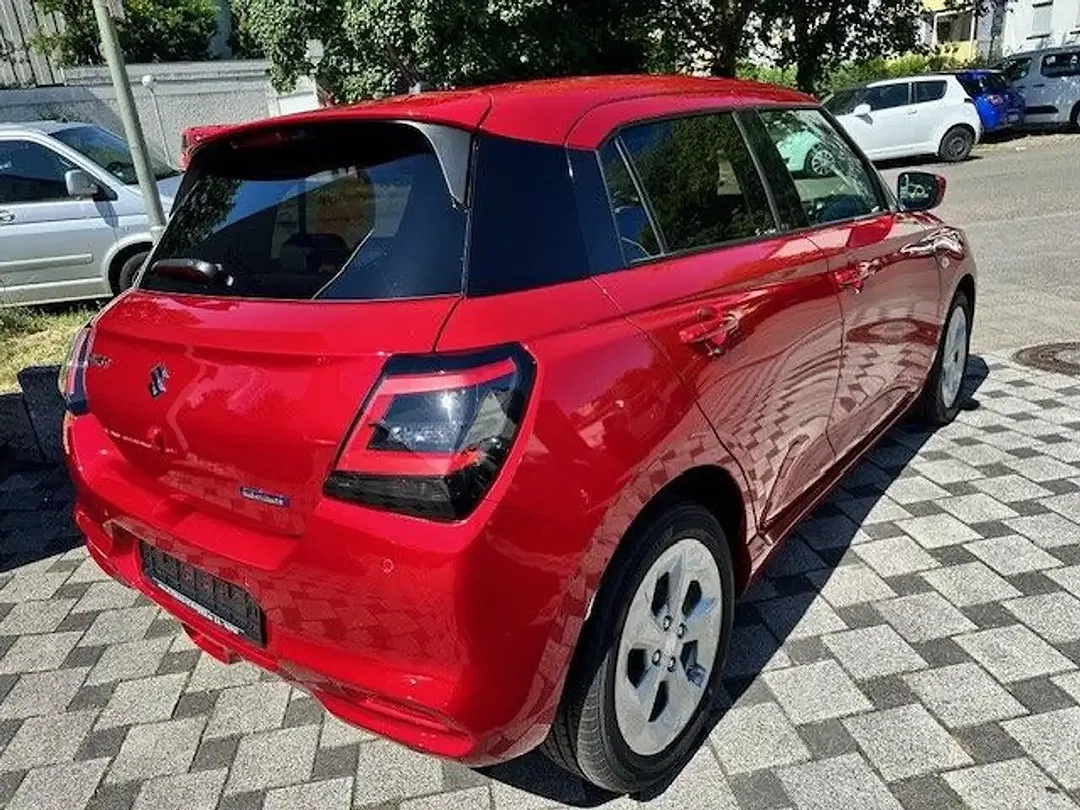 Suzuki Swift - Thumbnail 7