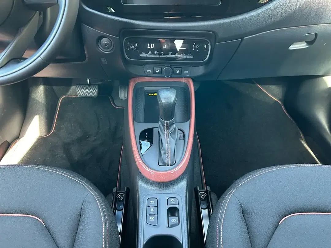 Toyota Aygo X - Thumbnail 11