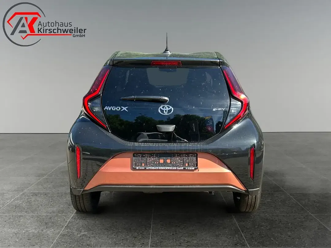 Toyota Aygo X - Thumbnail 4