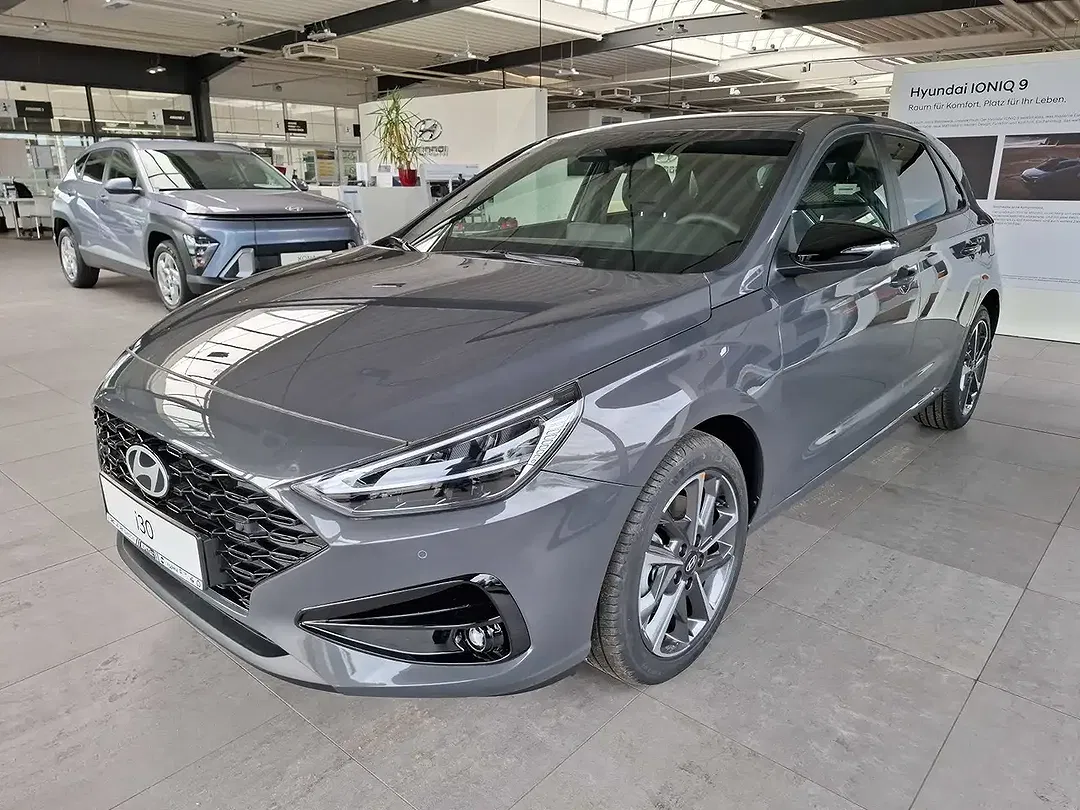 Hyundai i30 - Thumbnail 1