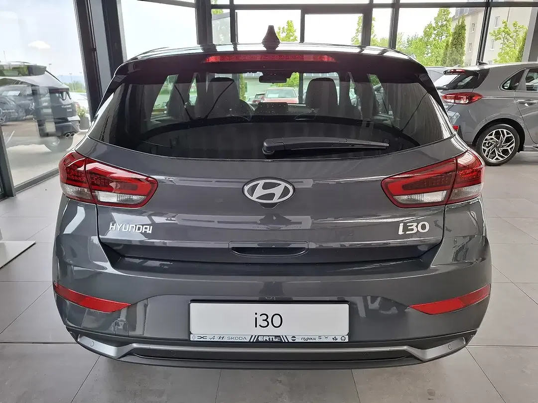 Hyundai i30 - Thumbnail 6