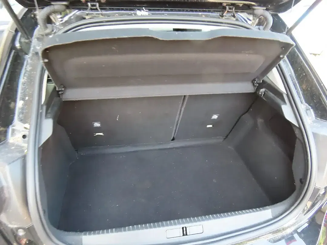 Opel Corsa - Thumbnail 11