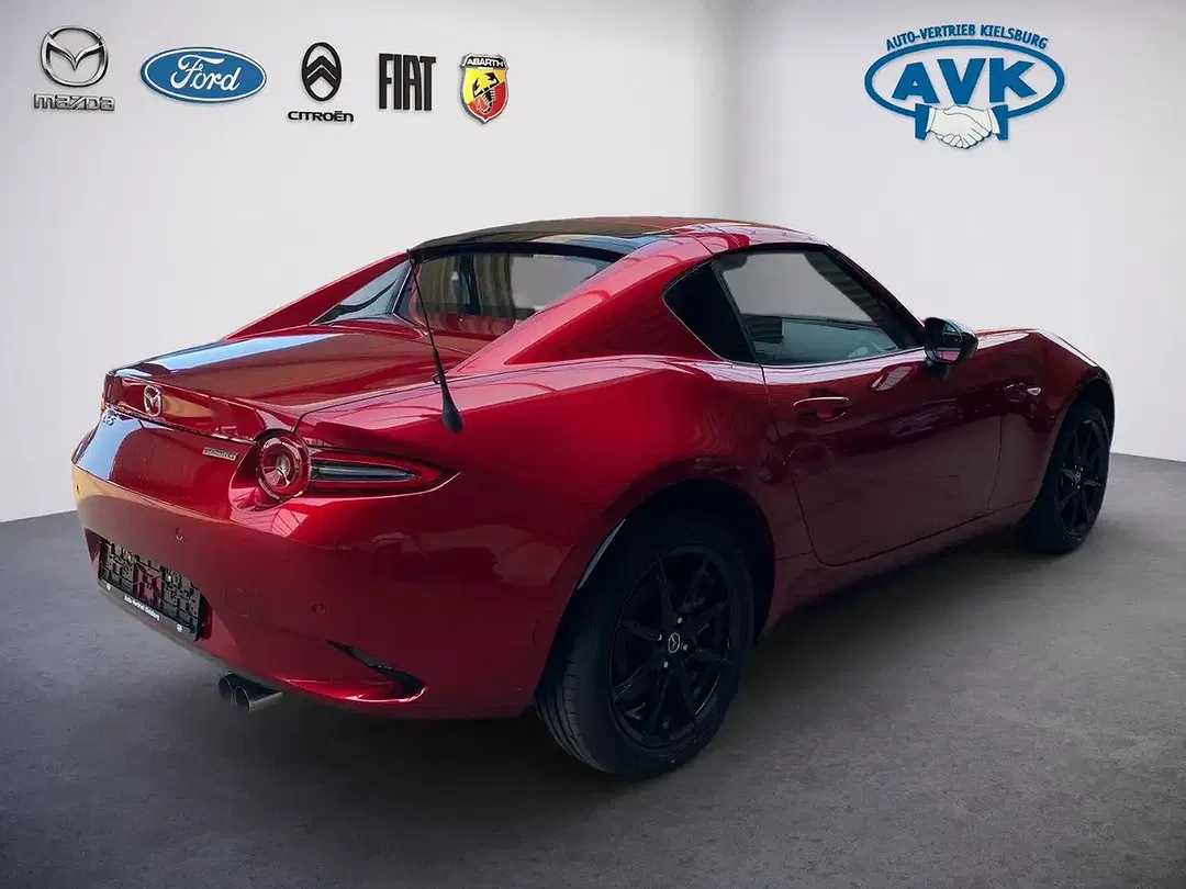 Mazda MX-5 - Thumbnail 3
