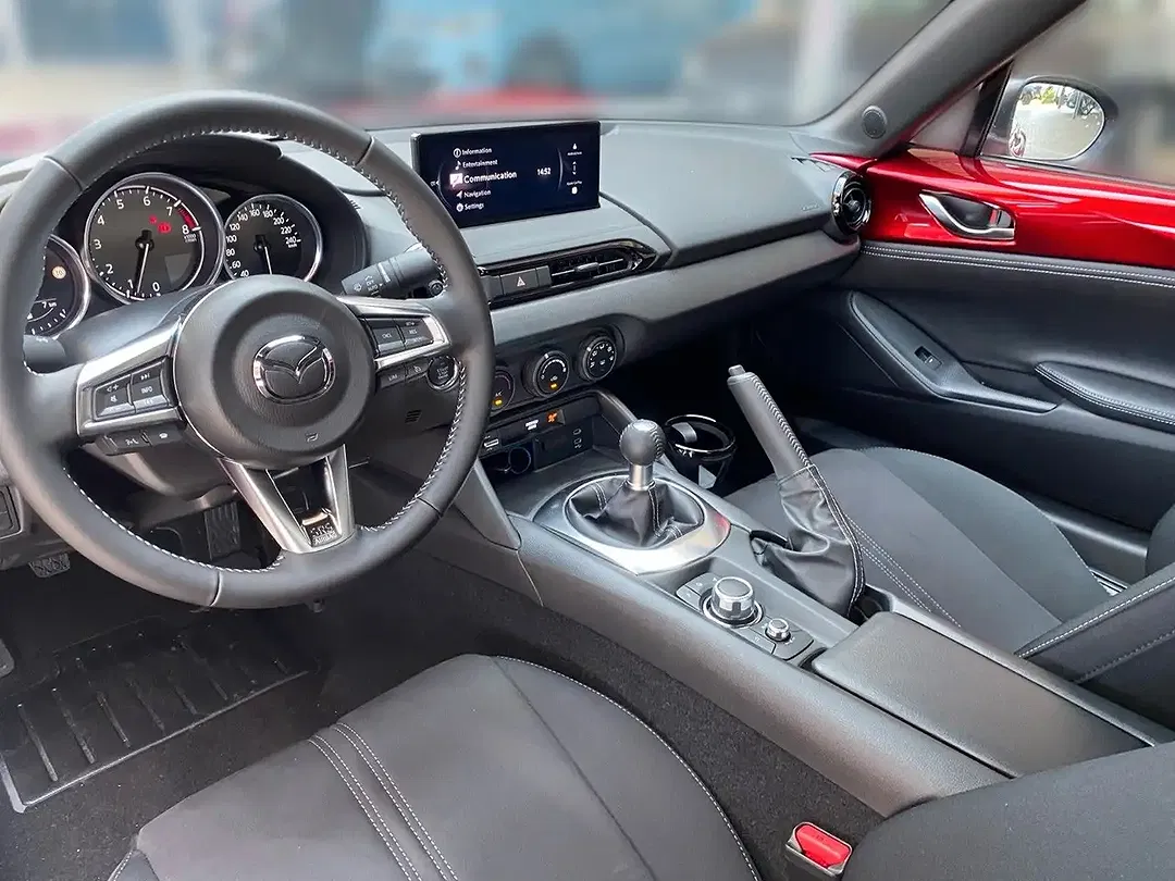 Mazda MX-5 - Thumbnail 9