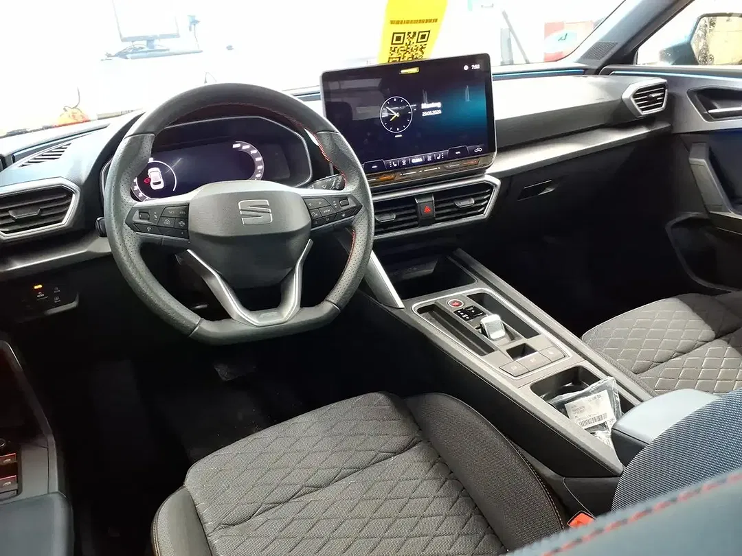 SEAT Leon - Thumbnail 5